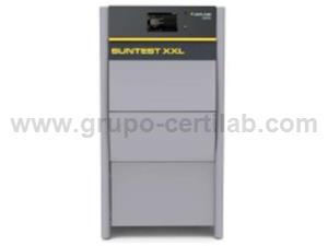 EQUIPAMENTO PARA ENSAIOS DE EXPOSIÇÃO À LUZ E INTEMPÉRIE